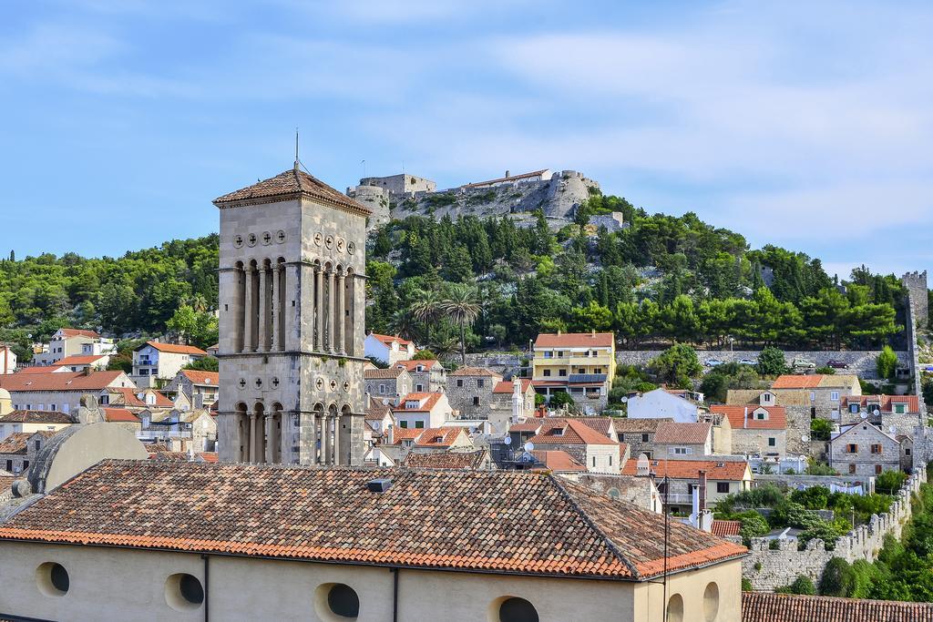 Apartments And Rooms Kampanel Hvar Town Exterior photo